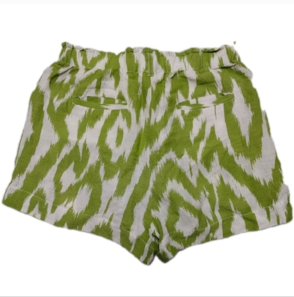 by Anthropologie Breezy Paper Bag Shorts Chartreuse Women's Medium Linen Blend - Picture 4 of 7